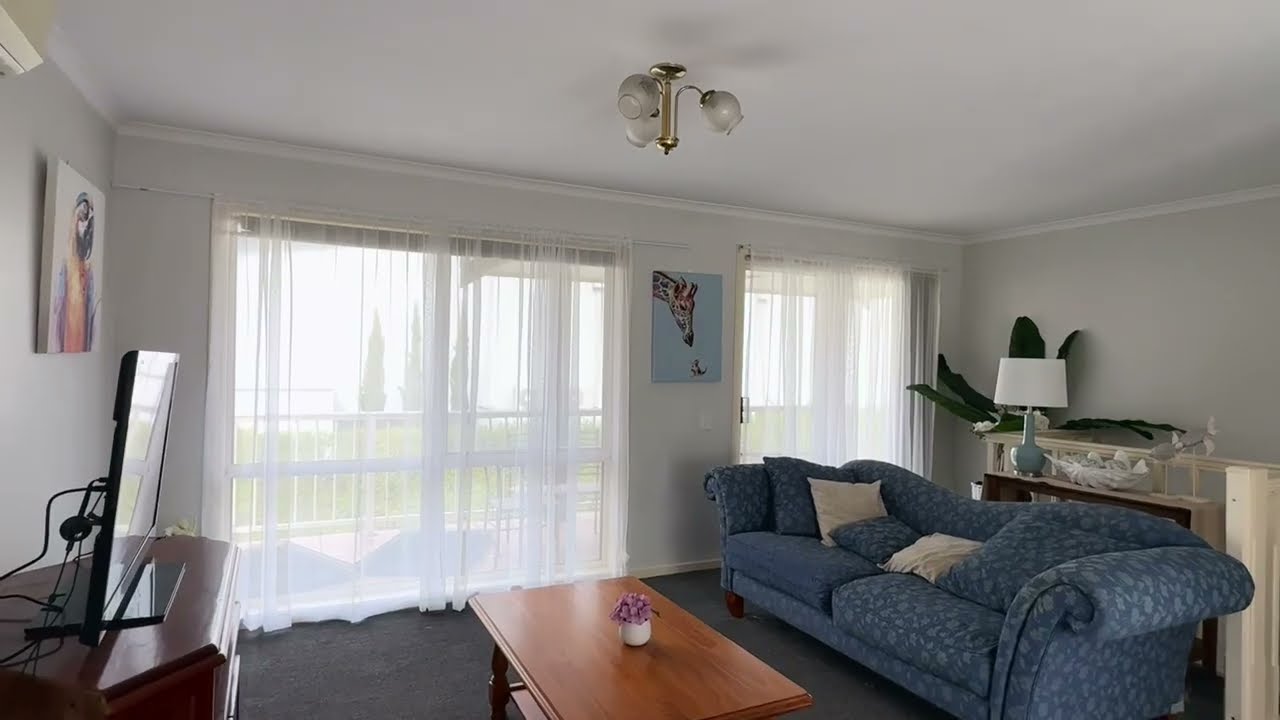 2/37 Abeckett Street, Inverloch, Vic 3996, thumbnail 3 of 4