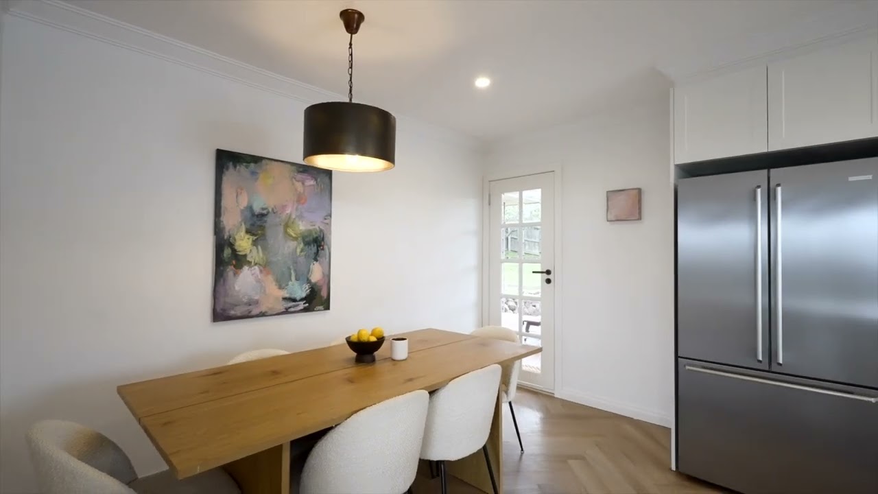 16 Linton Lane, Highton, Vic 3216, thumbnail 3 of 4
