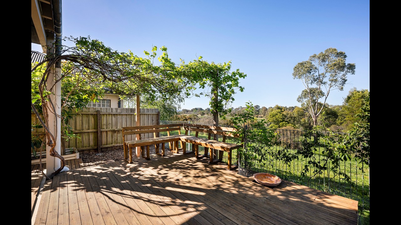 52 Pinoak Drive, Yarra Glen, Vic 3775, thumbnail 3 of 4