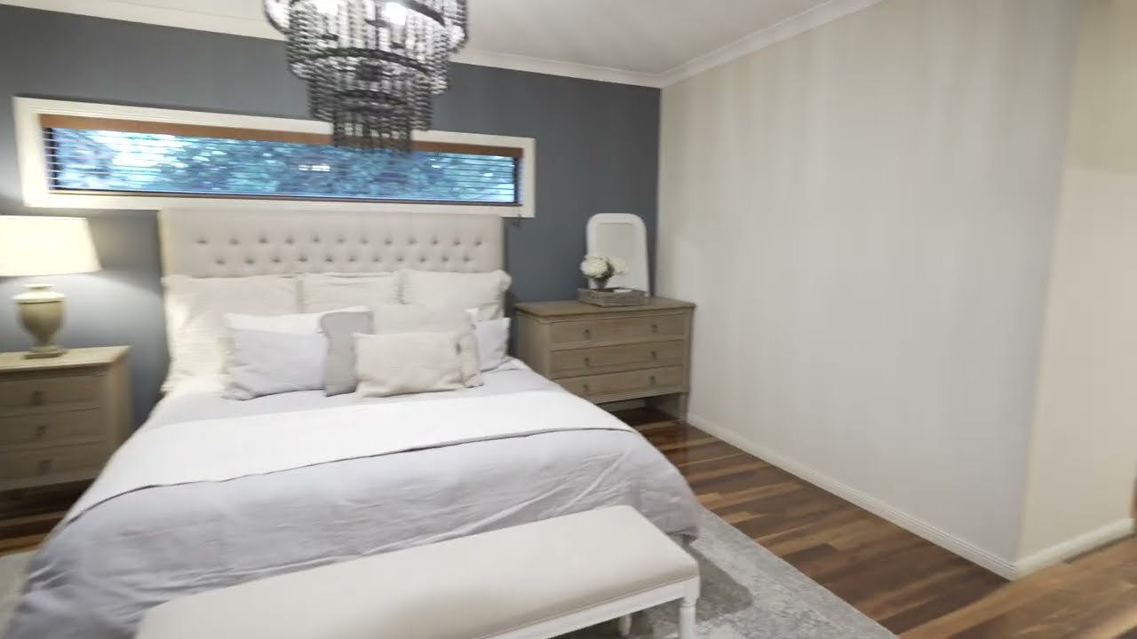 18 Oakview Parade, Caroline Springs, Vic 3023, thumbnail 3 of 4