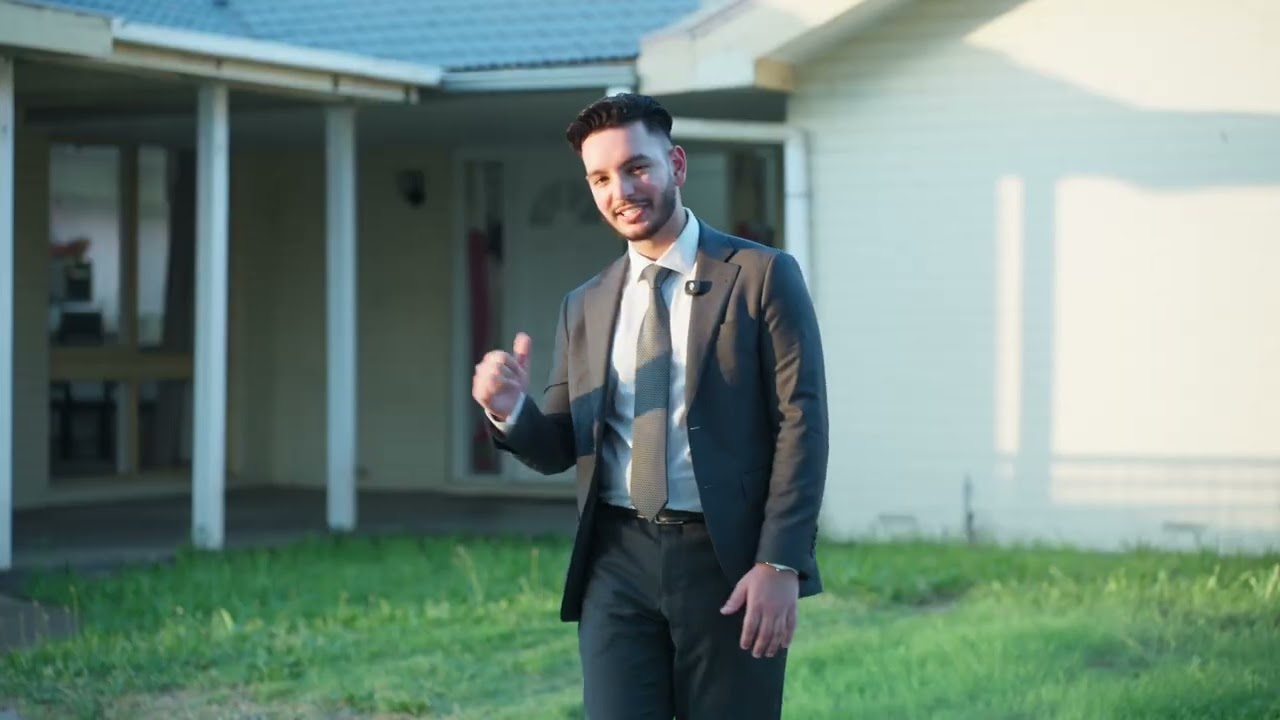 26 Westmelton Drive, Melton West, Vic 3337, thumbnail 2 of 4