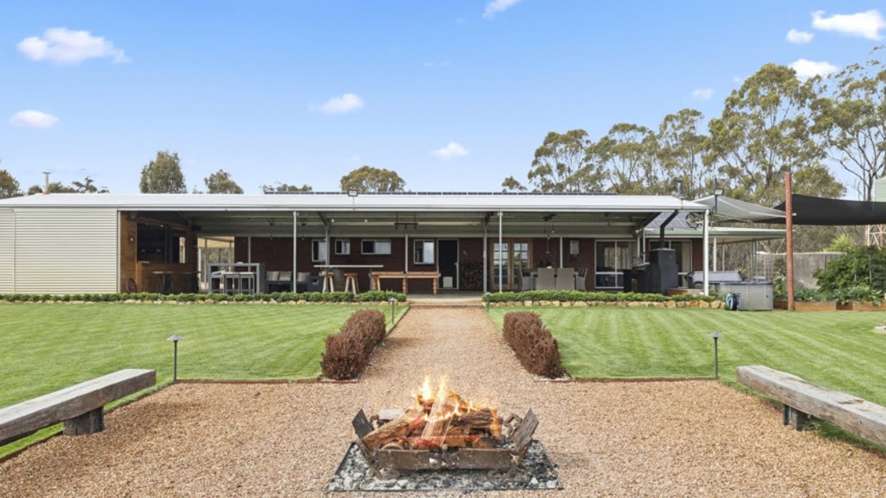 114 Strays Lane, Rushworth, Vic 3612, thumbnail 2 of 4