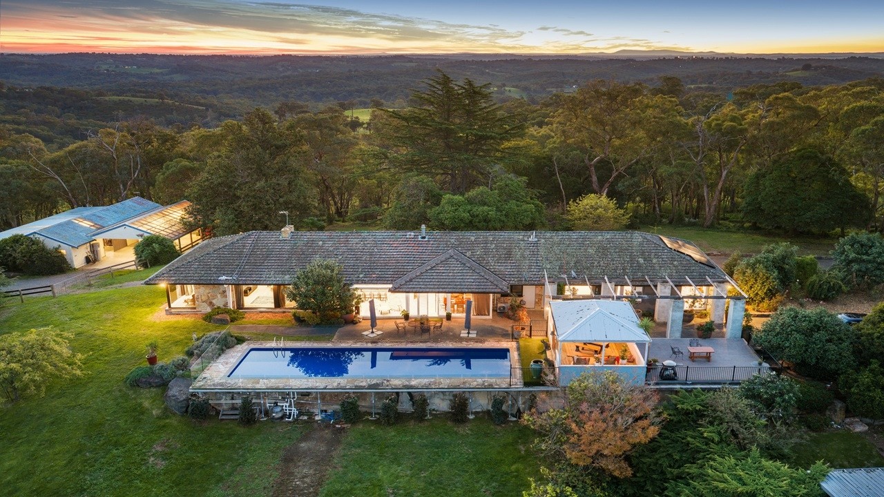 282 Ridge Road, Christmas Hills, Vic 3775, thumbnail 3 of 4