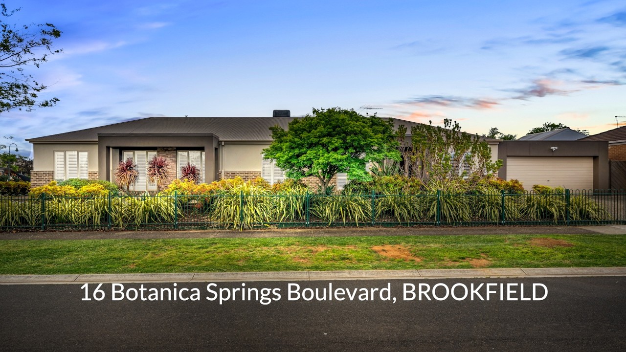 16 Botanica Springs Boulevard, Brookfield, Vic 3338, thumbnail 3 of 4