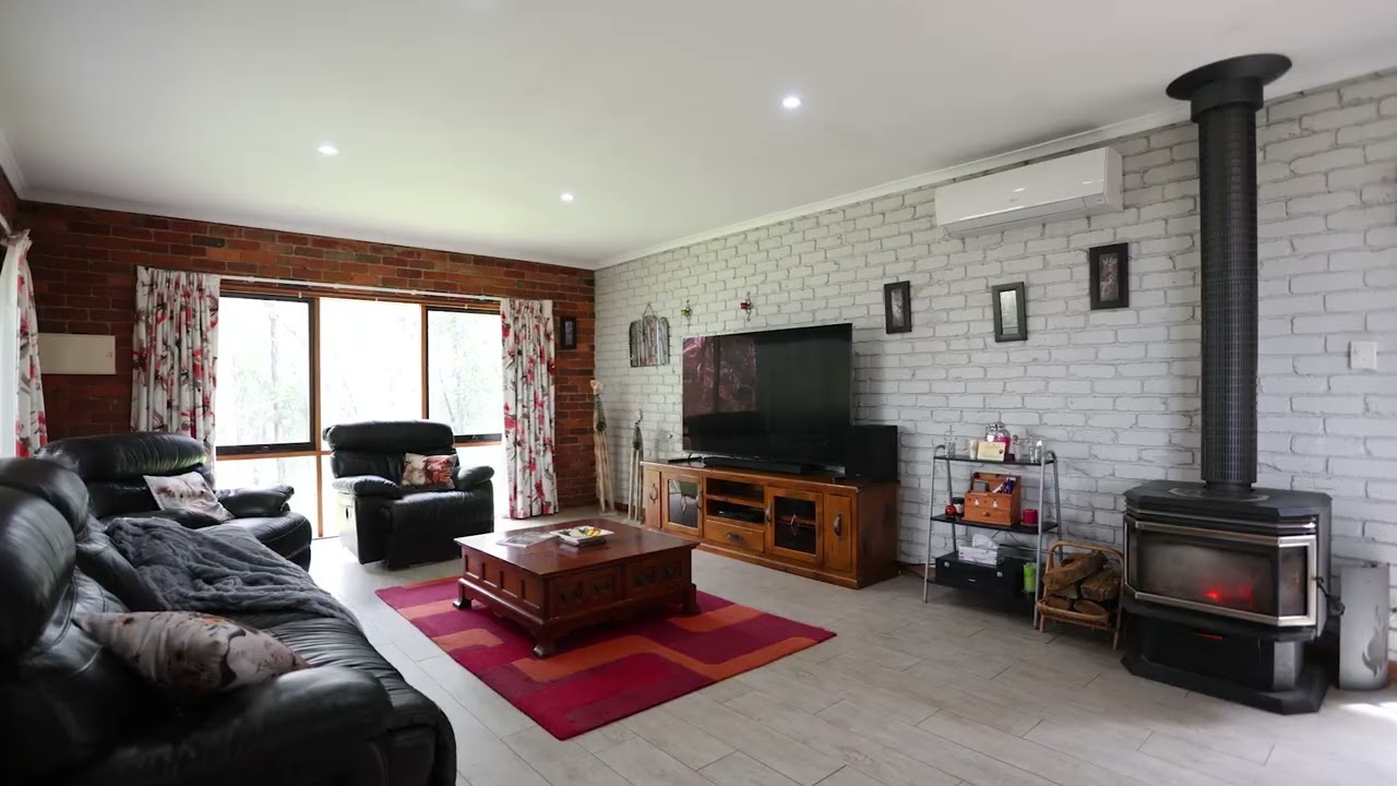 106 Kitchenhams Road, Benloch, Vic 3435, thumbnail 3 of 4