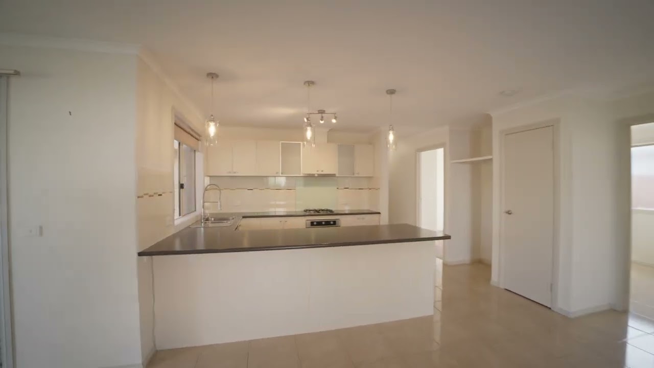 8a Pearce Street, Crib Point, Vic 3919, thumbnail 3 of 4